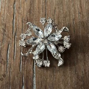 Vintage Rhinestone Tropical Flower Brooch
